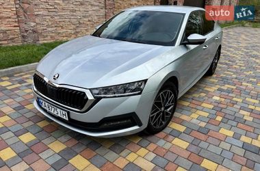 Лифтбек Skoda Octavia 2020 в Киеве