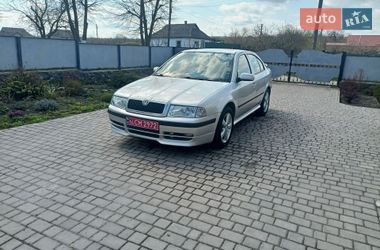 Лифтбек Skoda Octavia 2005 в Браиловом