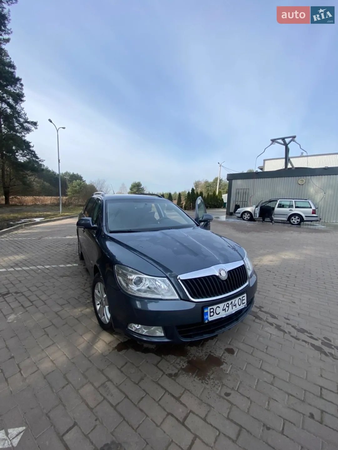 2010 Skoda Octavia - мініатюра 3