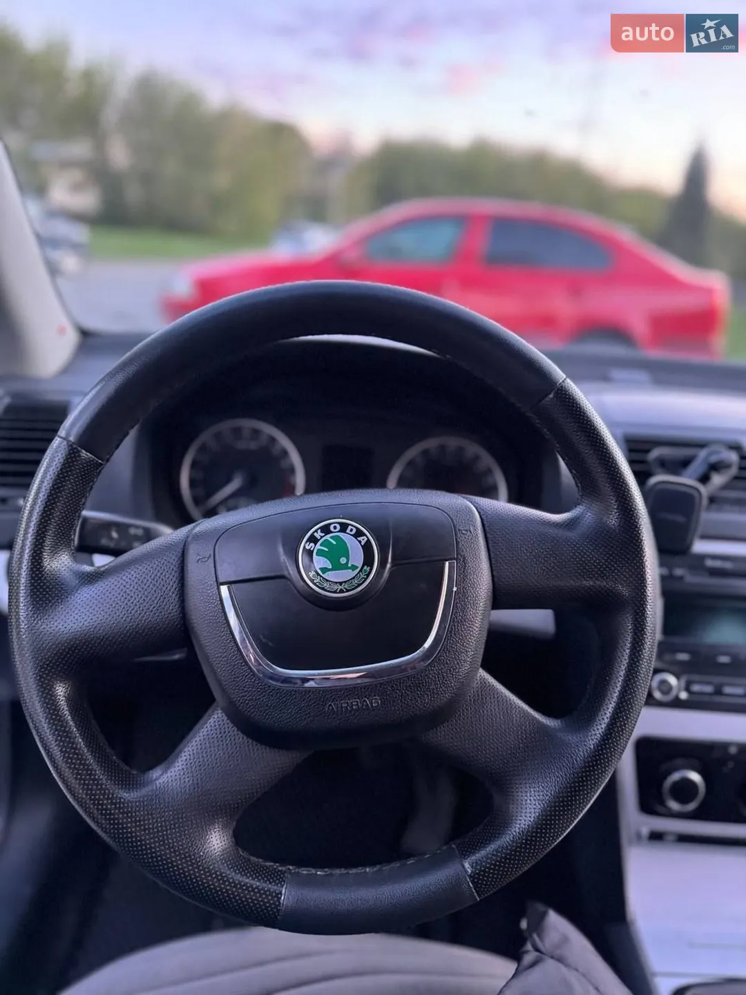 2010 Skoda Octavia - мініатюра 5
