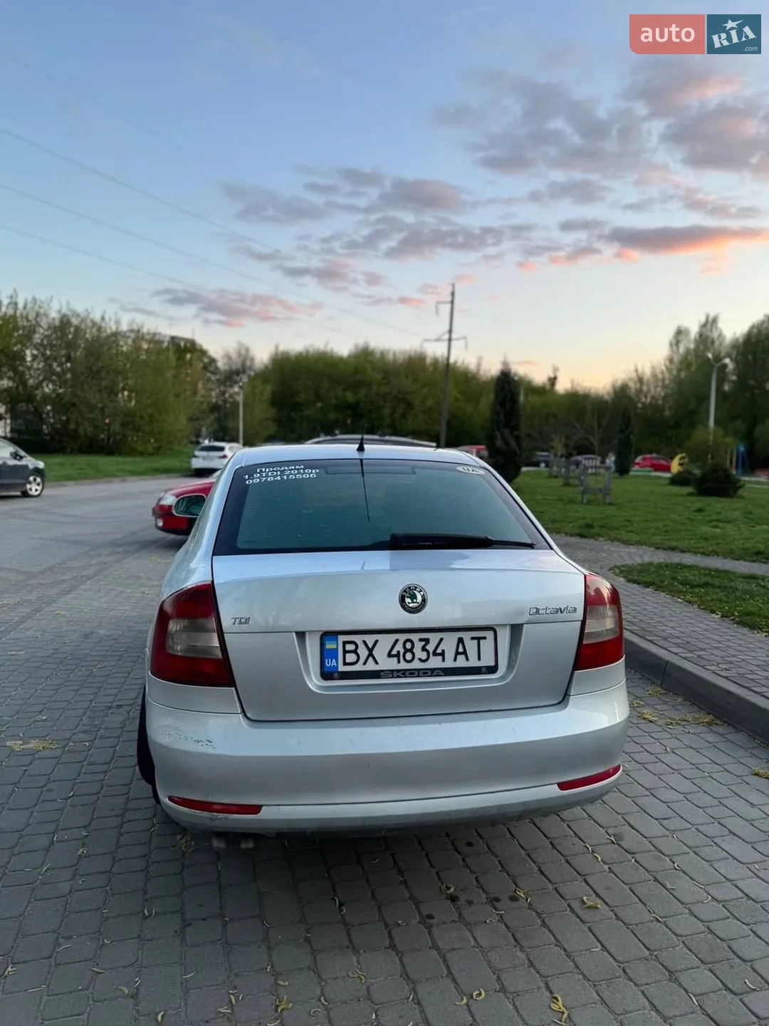2010 Skoda Octavia - мініатюра 16