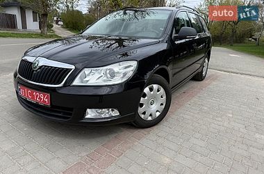 Универсал Skoda Octavia 2009 в Корсуне-Шевченковском