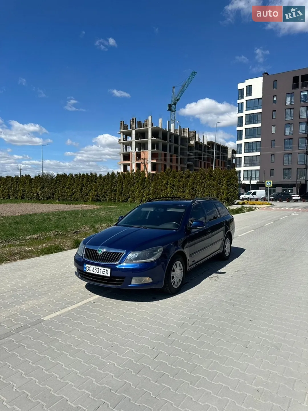 2010 Skoda Octavia - мініатюра 12