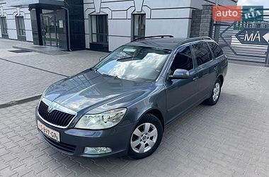 Універсал Skoda Octavia 2011 в Здолбуніві