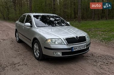Лифтбек Skoda Octavia 2006 в Андрушевке