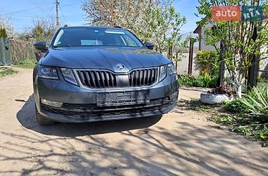 Универсал Skoda Octavia 2017 в Владимире