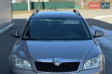 Универсал Skoda Octavia 2010 в Ильинцах