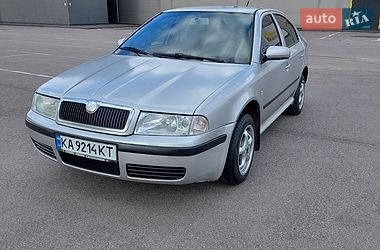Ліфтбек Skoda Octavia 2002 в Києві