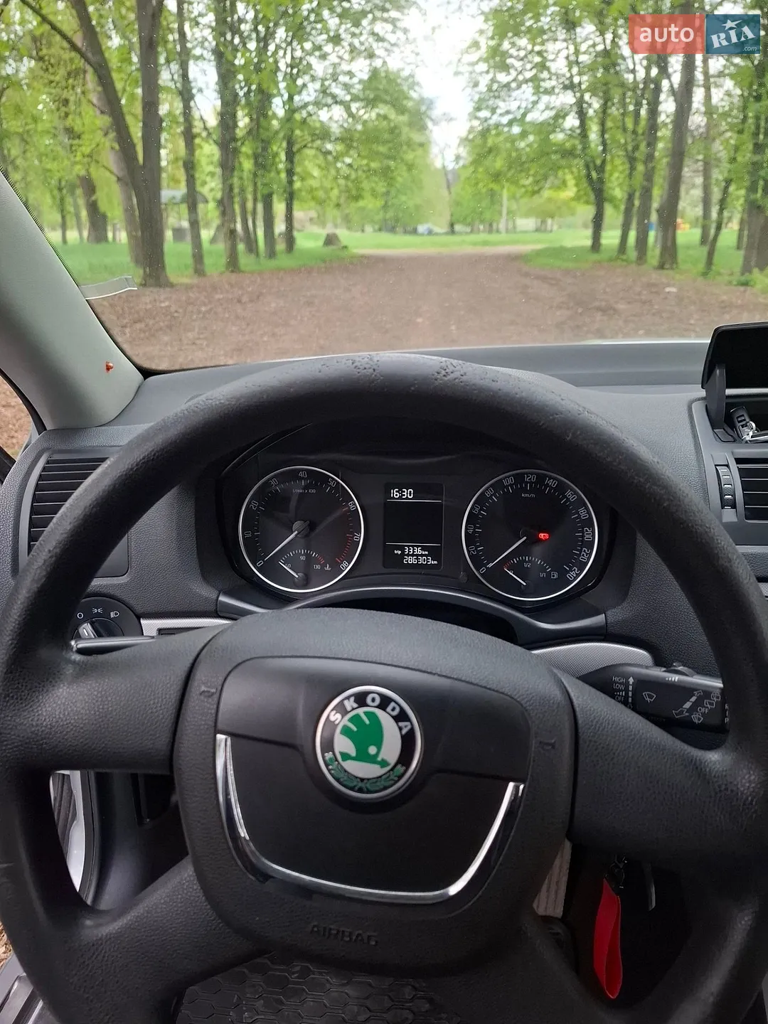 2011 Skoda Octavia - мініатюра 4