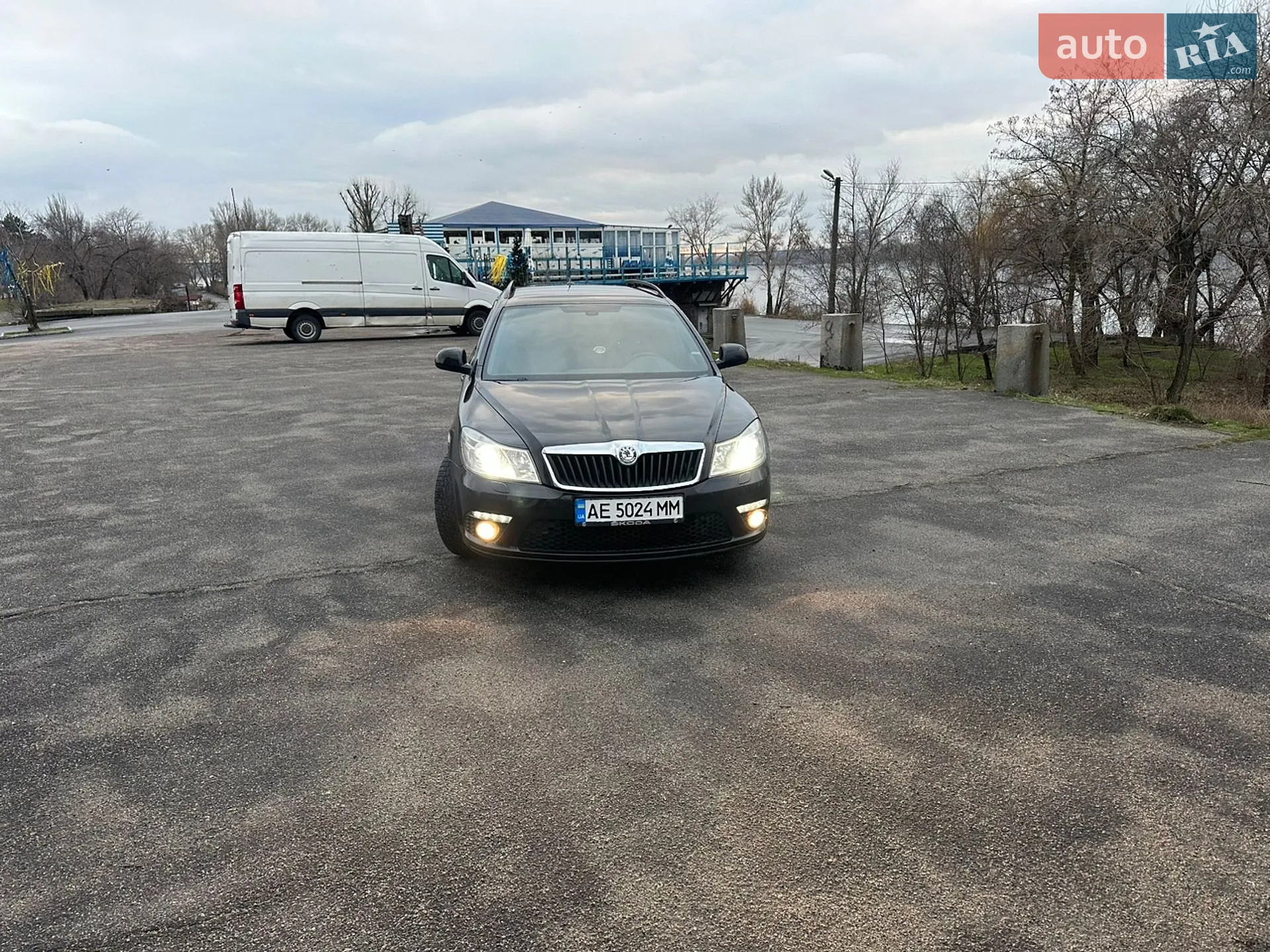 Skoda Octavia 2009 VIN TMBUH61Z4A2053008 фото оголошення 4 з 17