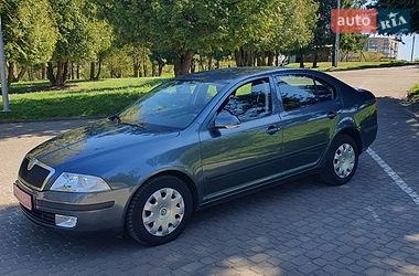 Лифтбек Skoda Octavia 2006 в Ровно
