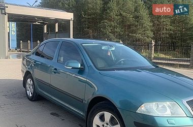 Лифтбек Skoda Octavia 2006 в Львове