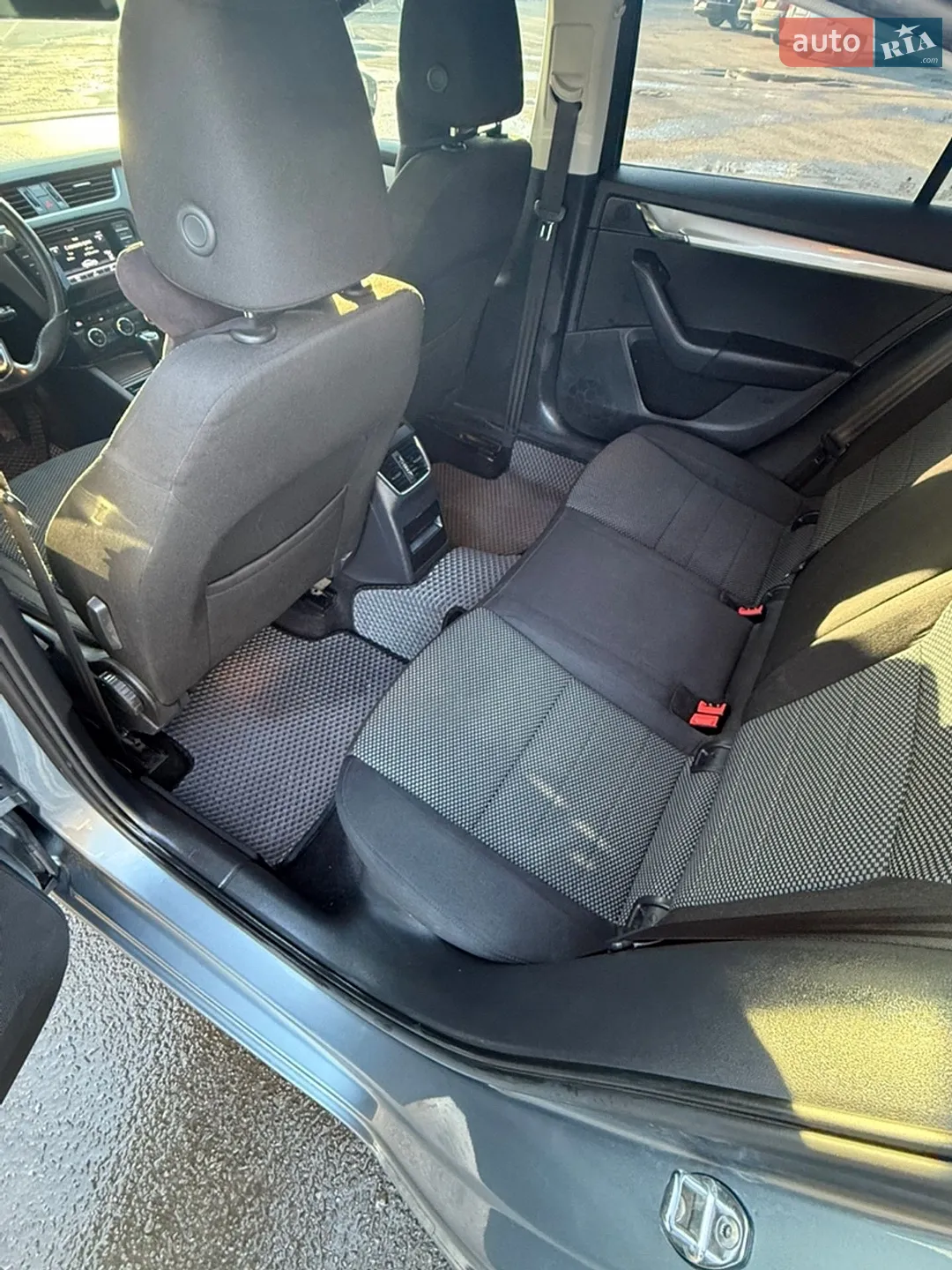 2013 Skoda Octavia - мініатюра 19