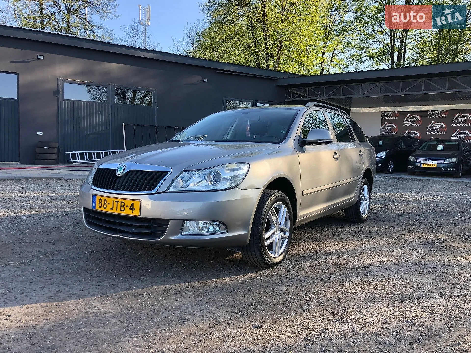 2011 Skoda Octavia - фото 1