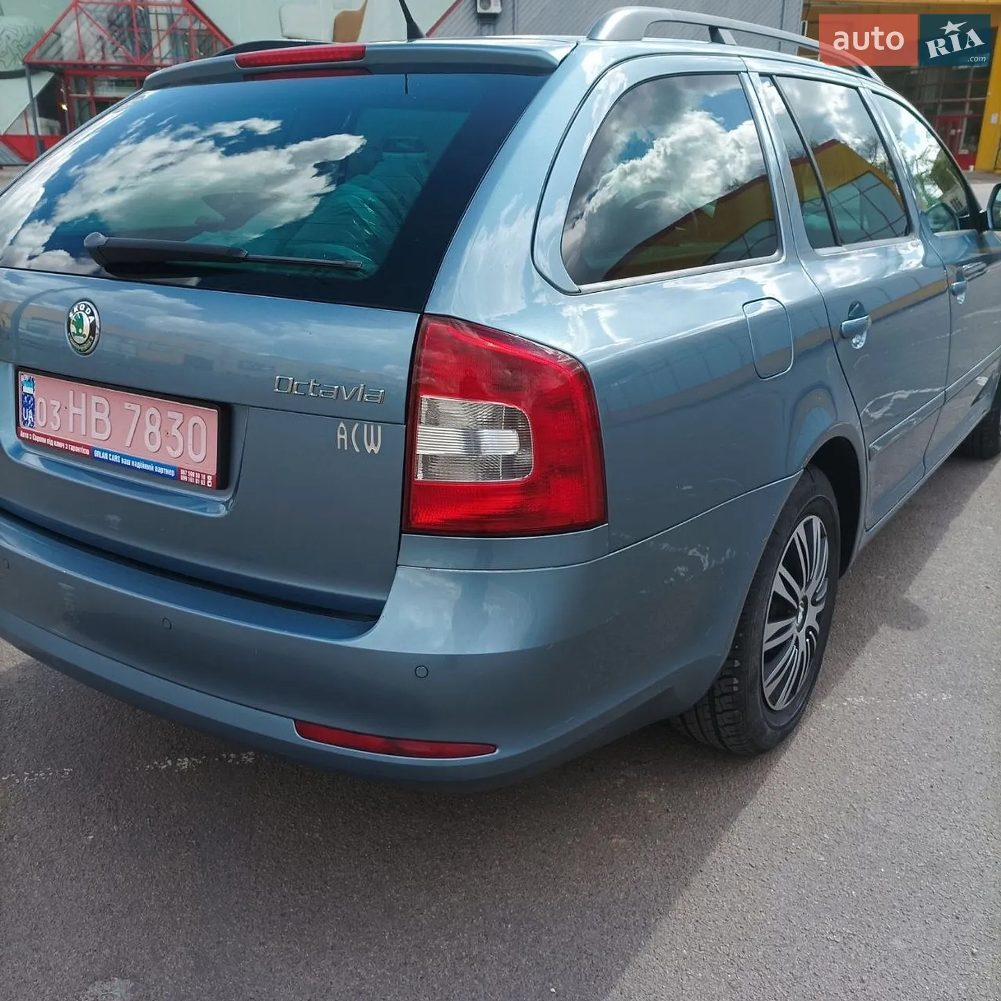2011 Skoda Octavia - мініатюра 8