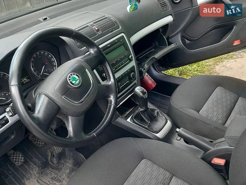 Skoda Octavia 2011 VIN TMBHT21Z6B8026402 фото оголошення 8 з 48