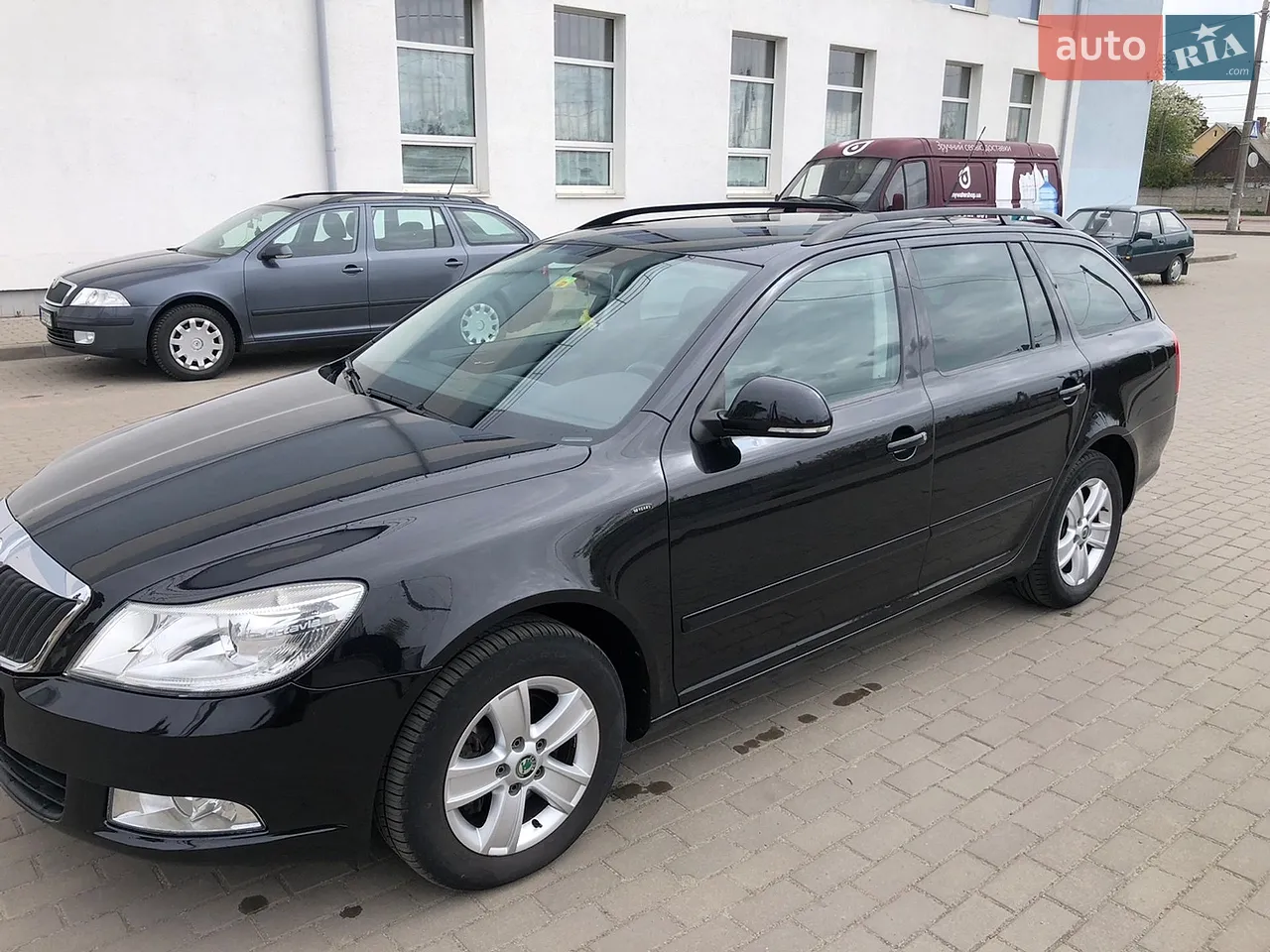 2010 Skoda Octavia - мініатюра 13