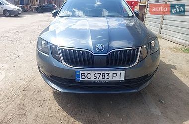 Универсал Skoda Octavia 2020 в Львове