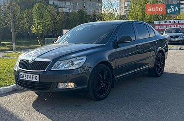 Лифтбек Skoda Octavia 2009 в Каменке