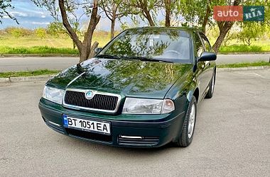 Лифтбек Skoda Octavia 2002 в Херсоне