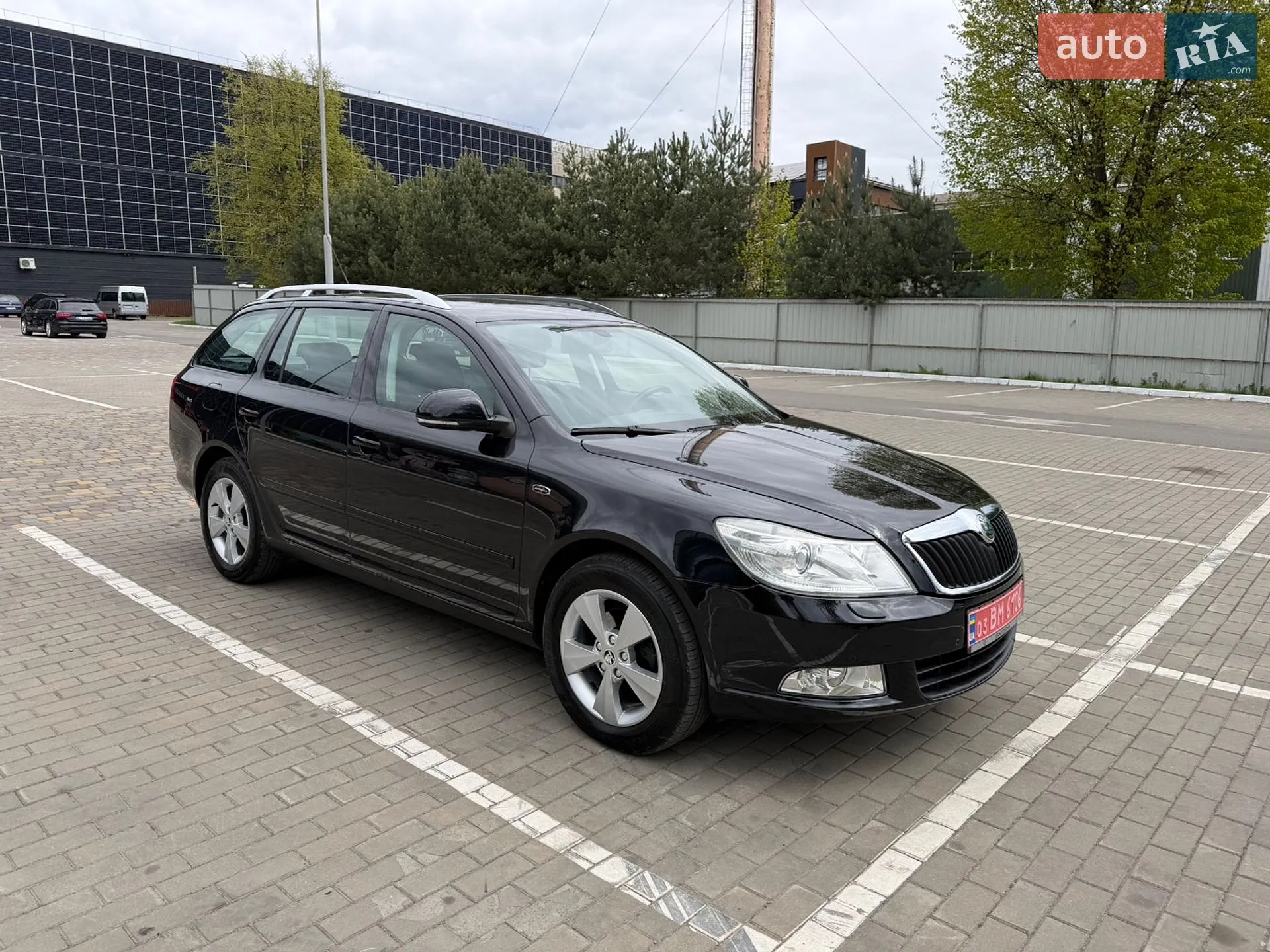 2010 Skoda Octavia - мініатюра 8
