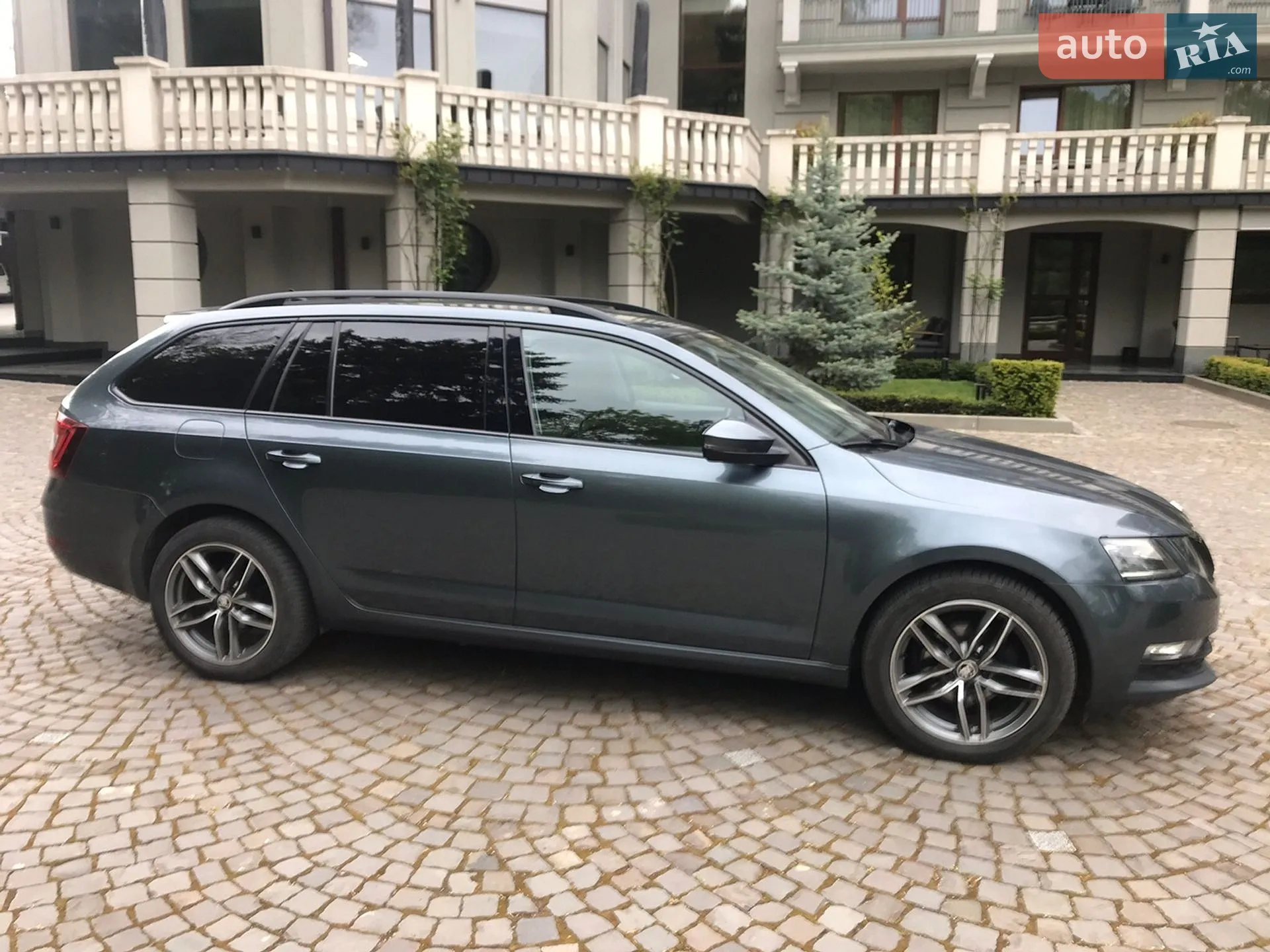 2017 Skoda Octavia - мініатюра 4