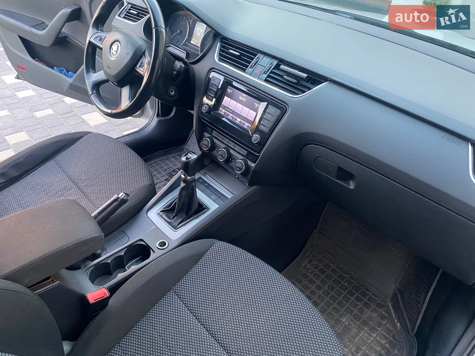 2014 Skoda Octavia - мініатюра 9