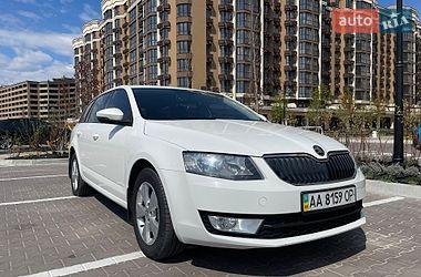 Універсал Skoda Octavia 2015 в Києві