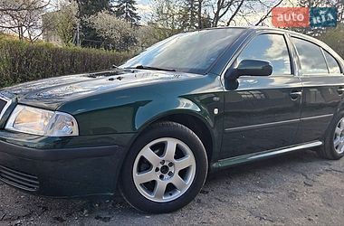 Ліфтбек Skoda Octavia 2002 в Бучачі