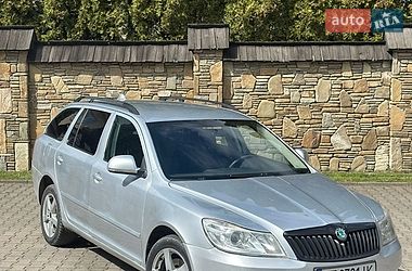 Универсал Skoda Octavia 2011 в Надворной