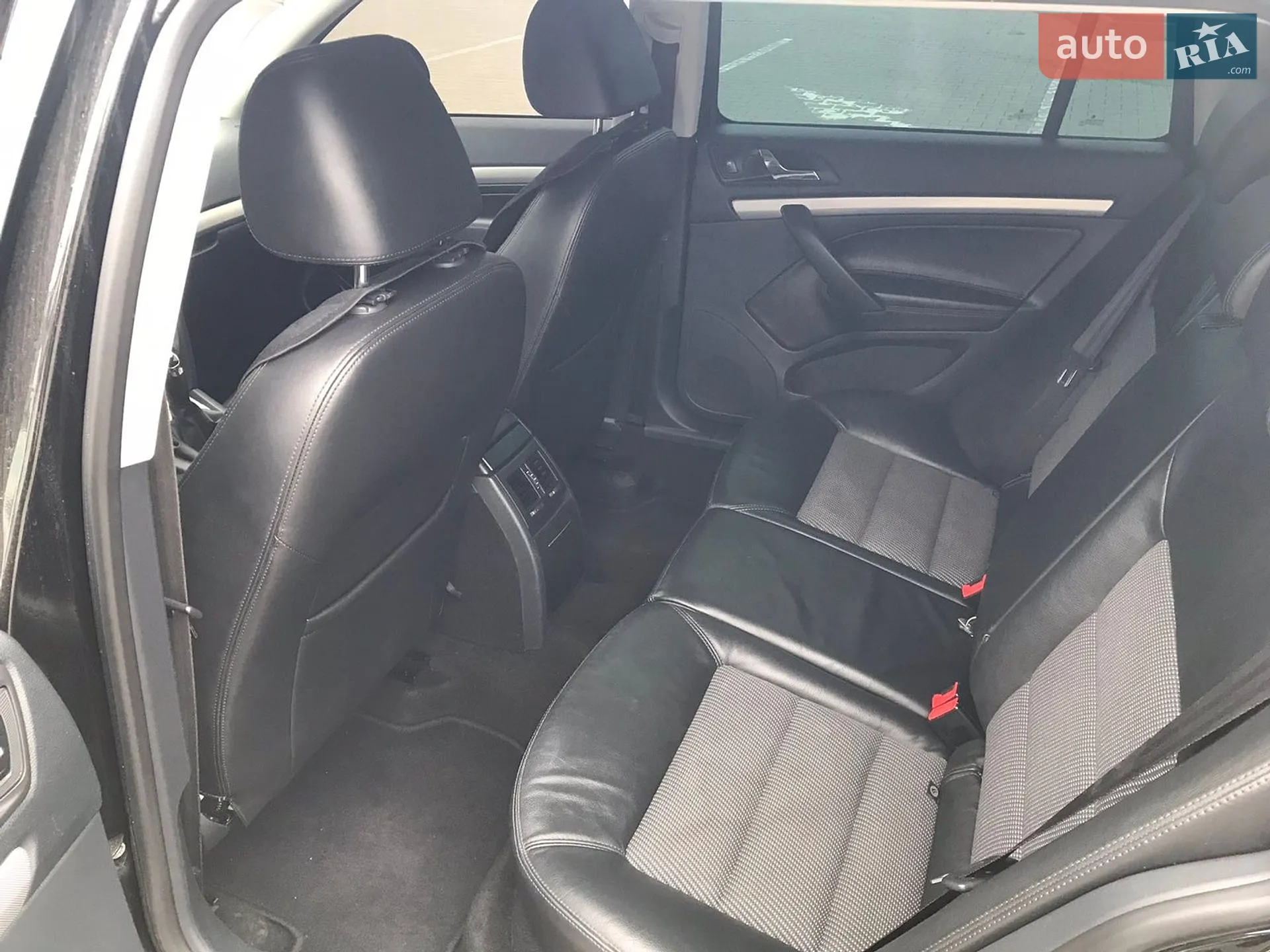 2011 Skoda Octavia - мініатюра 16