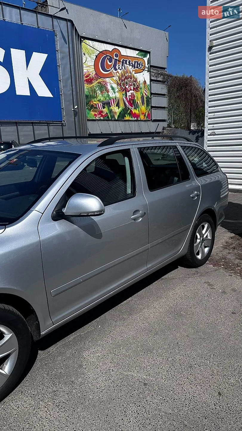 2011 Skoda Octavia - мініатюра 6