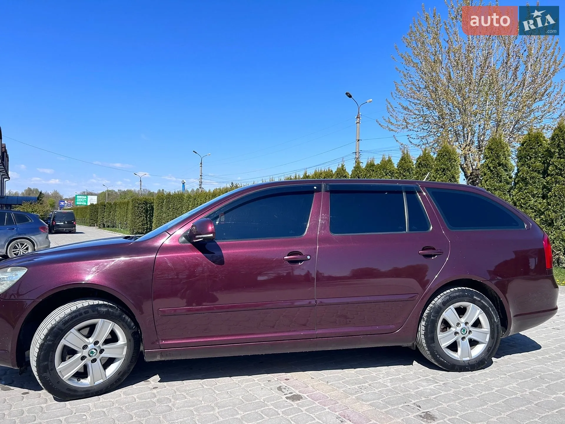 2011 Skoda Octavia - мініатюра 2
