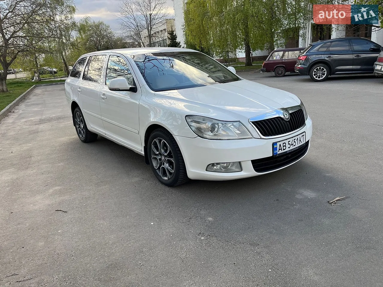 2010 Skoda Octavia - мініатюра 26