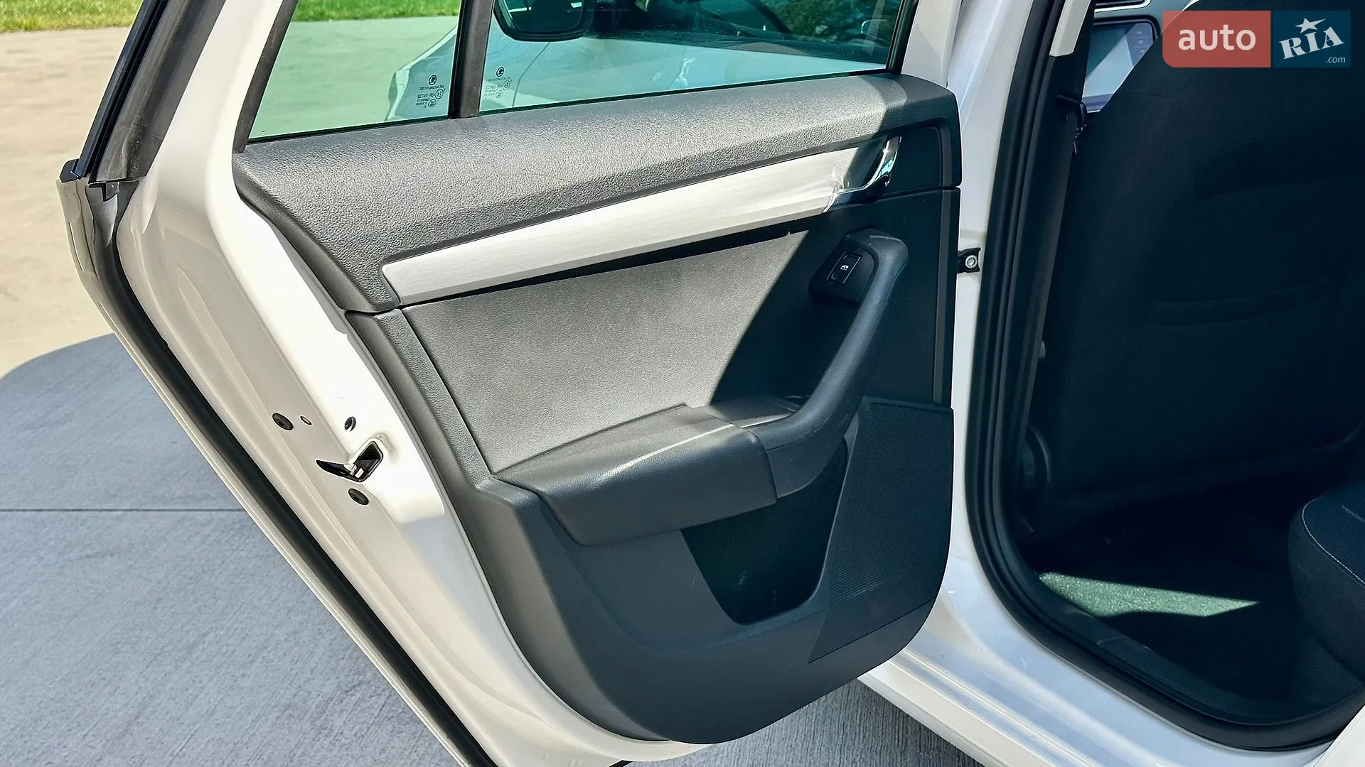2019 Skoda Octavia - мініатюра 22