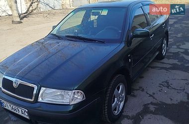 Ліфтбек Skoda Octavia 2001 в Дніпрі