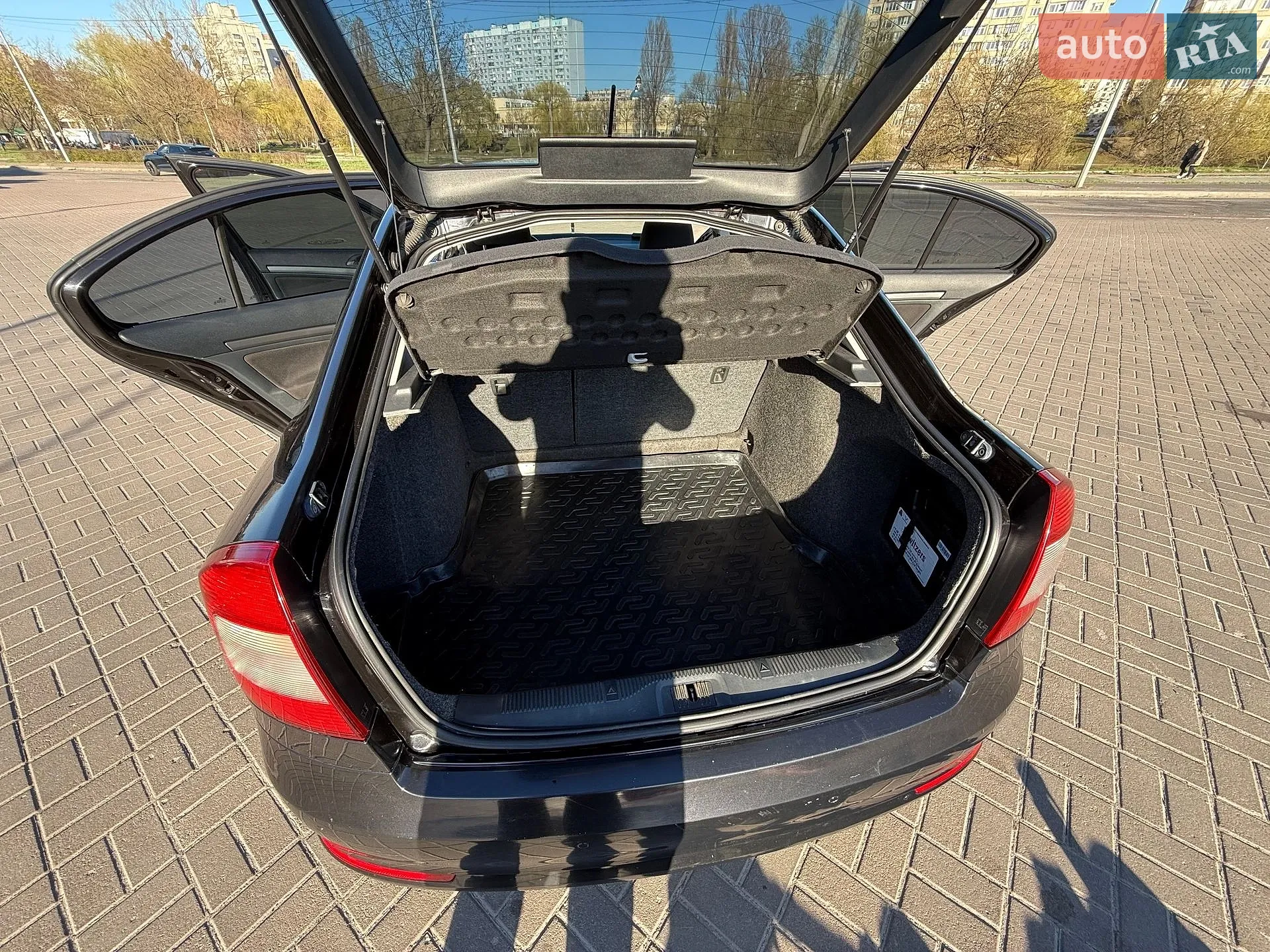 2011 Skoda Octavia - мініатюра 18