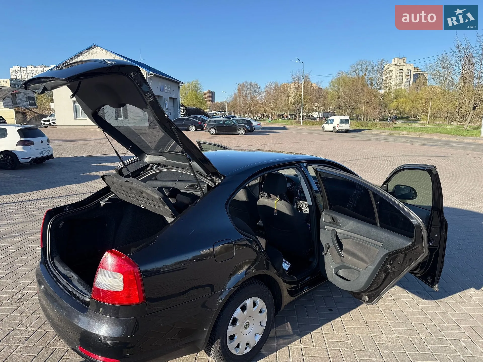 2011 Skoda Octavia - мініатюра 22