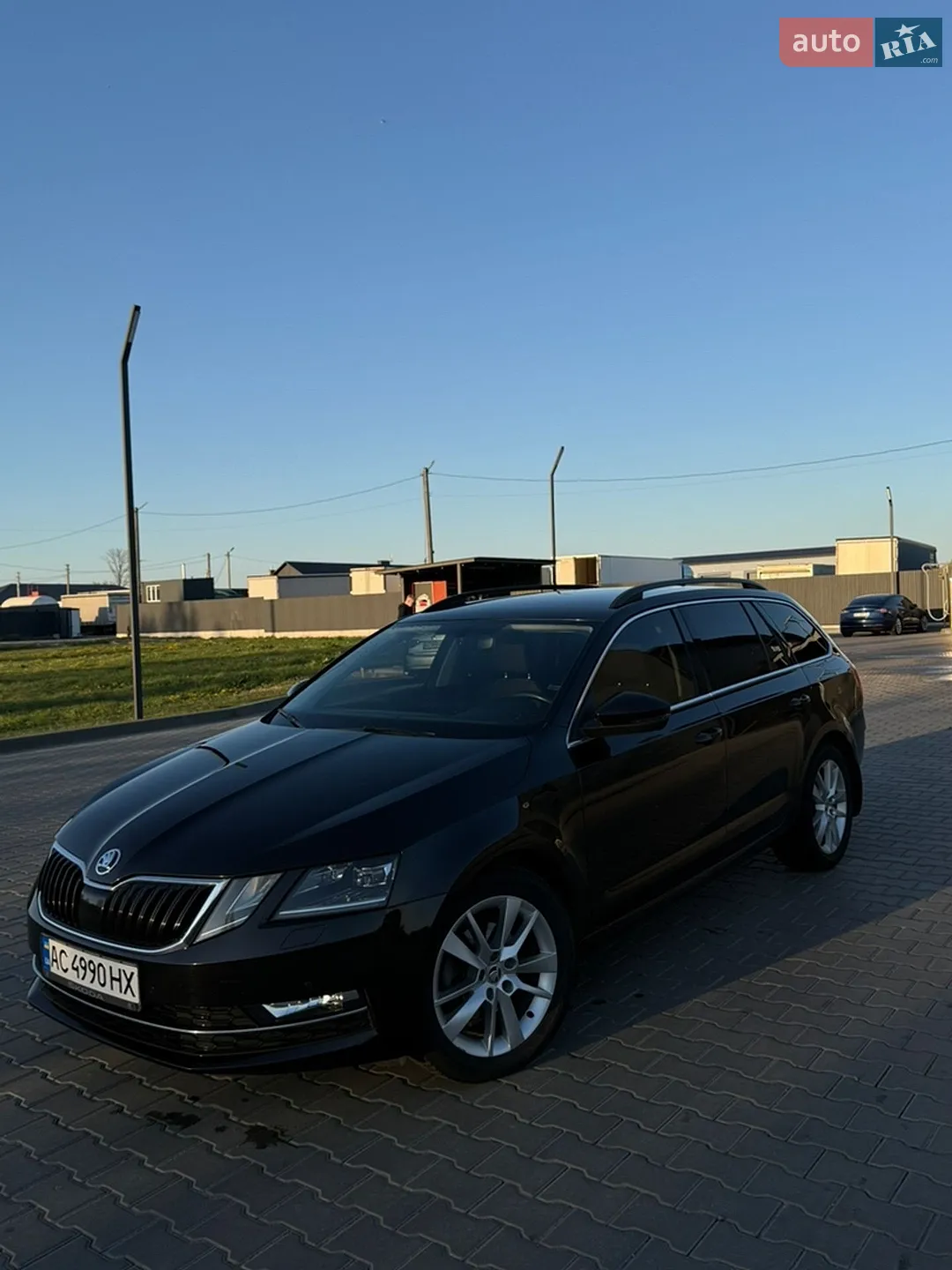 2017 Skoda Octavia - фото 1