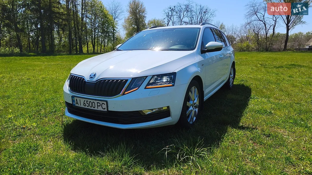 2017 Skoda Octavia - мініатюра 24
