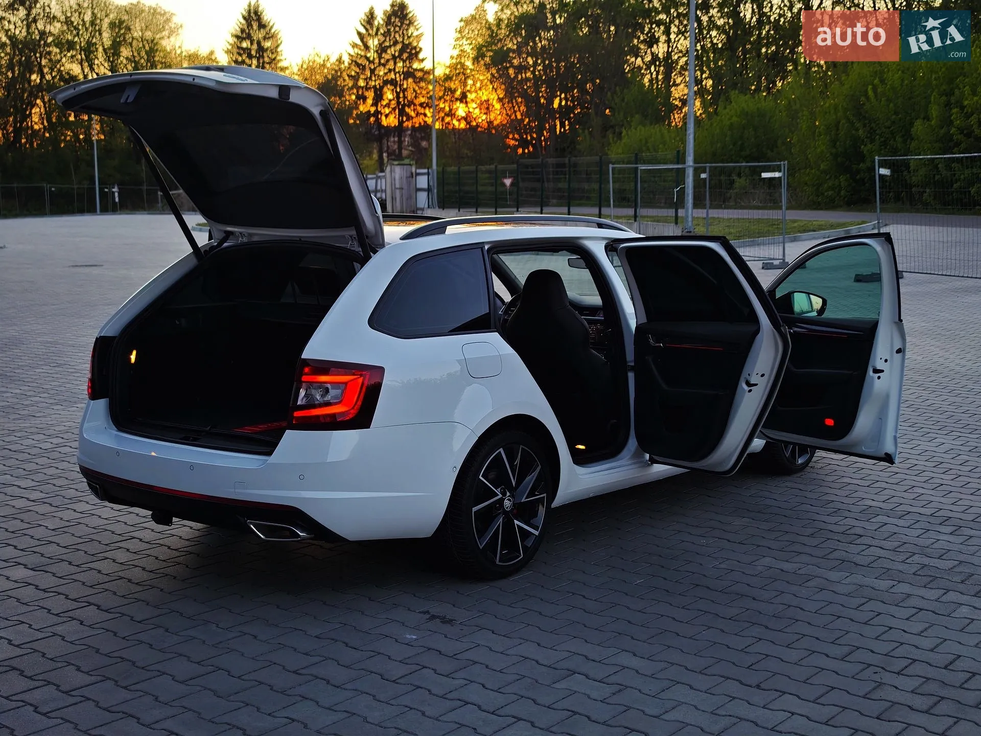 2019 Skoda Octavia - мініатюра 94