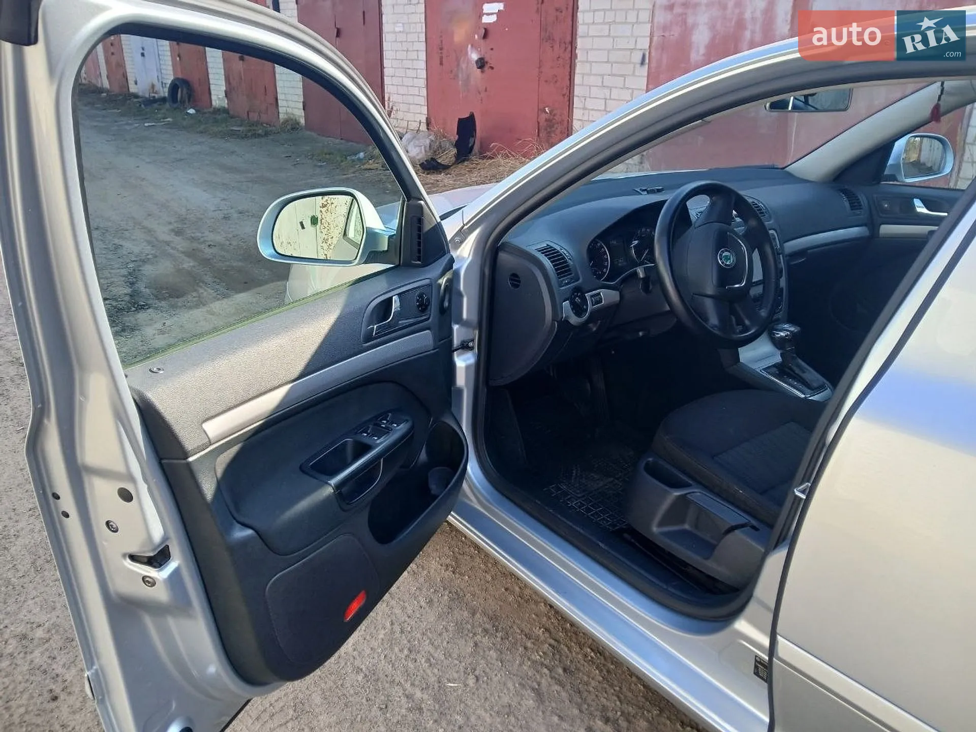 2012 Skoda Octavia - мініатюра 24
