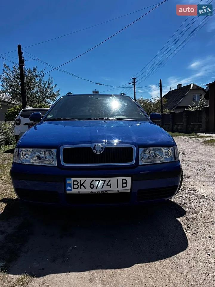 2010 Skoda Octavia - мініатюра 11