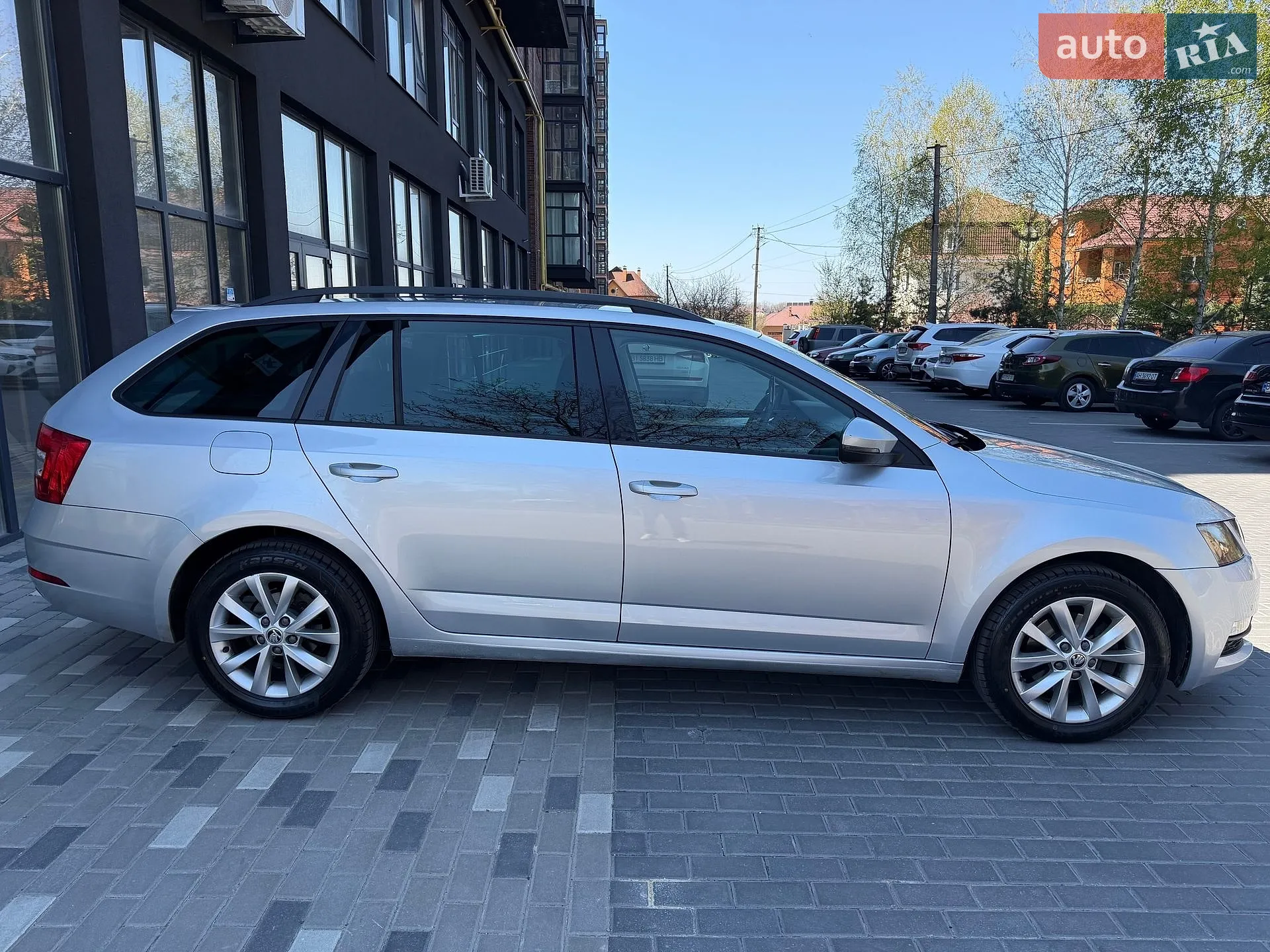 2020 Skoda Octavia - мініатюра 2