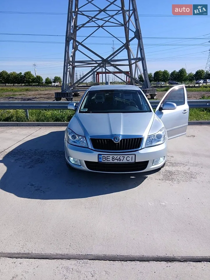 2010 Skoda Octavia - мініатюра 20