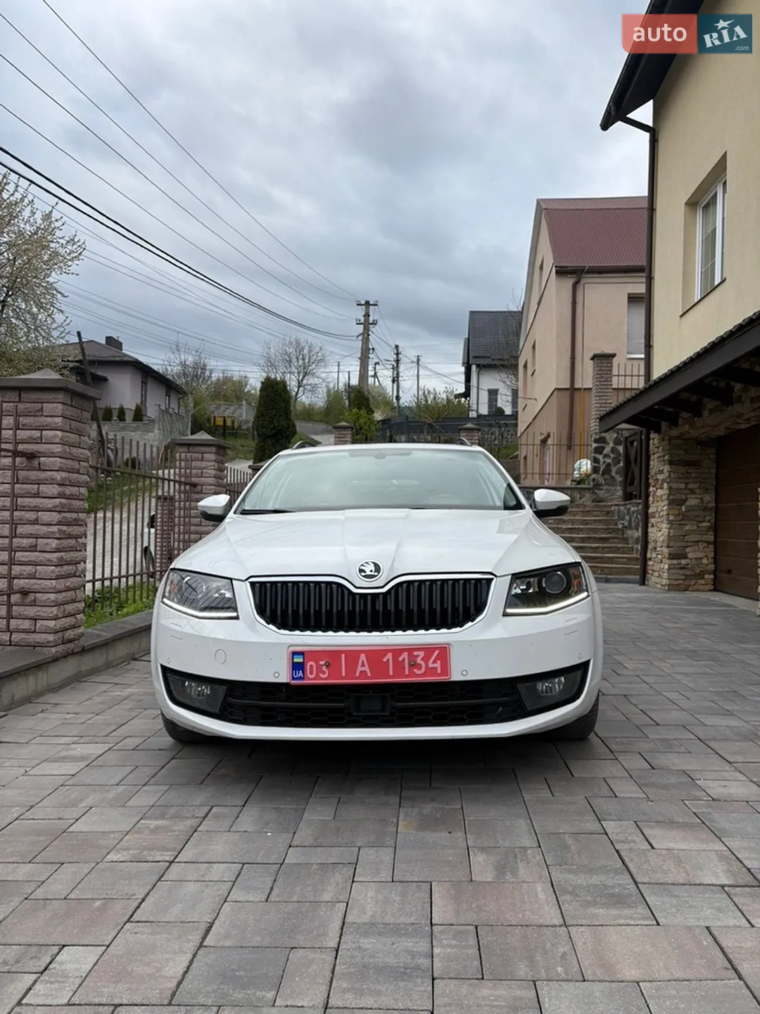 2015 Skoda Octavia - фото 1