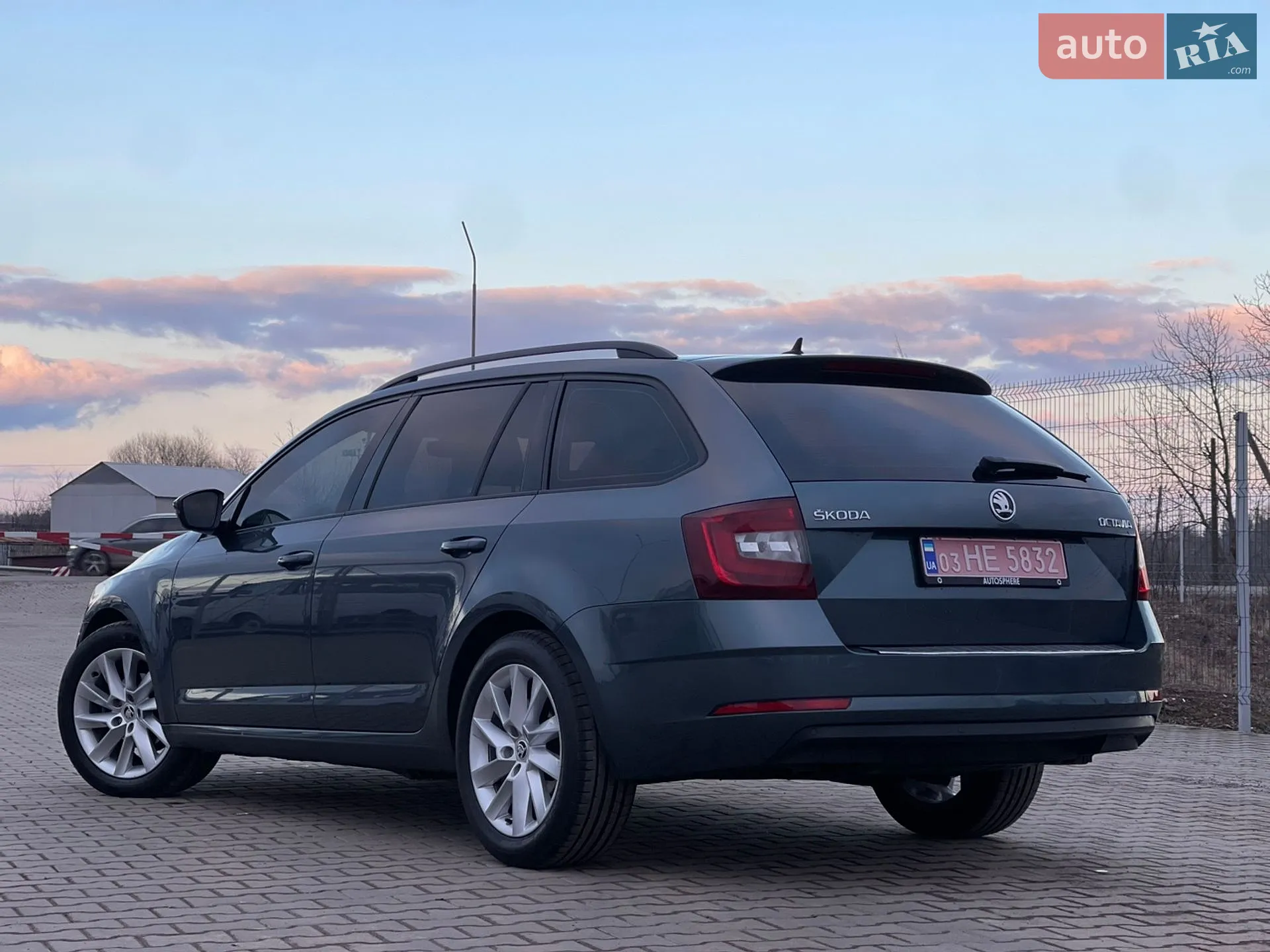 2019 Skoda Octavia - мініатюра 48