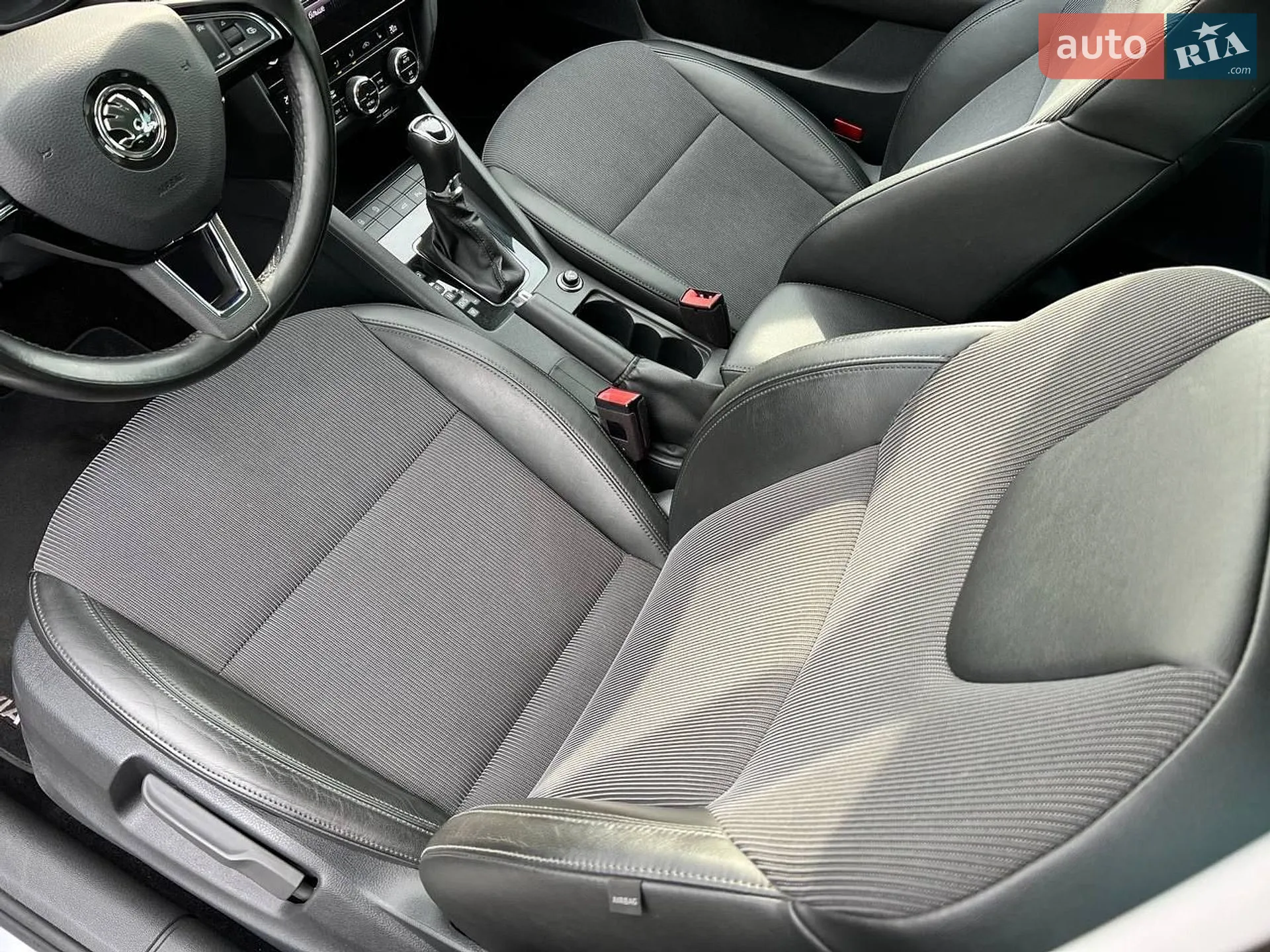 2019 Skoda Octavia - мініатюра 9