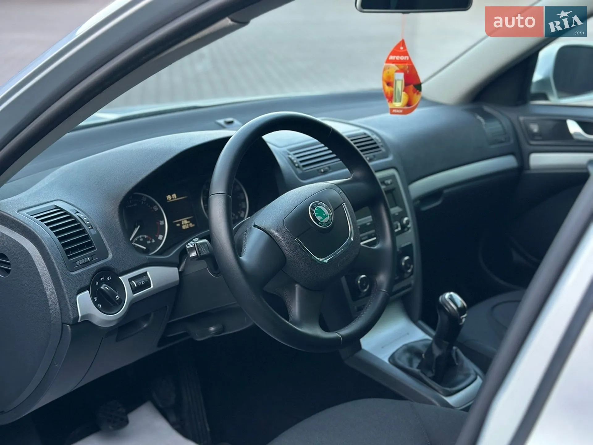 2012 Skoda Octavia - мініатюра 31