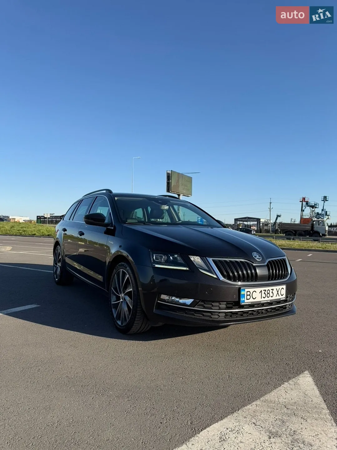 2017 Skoda Octavia - фото 1